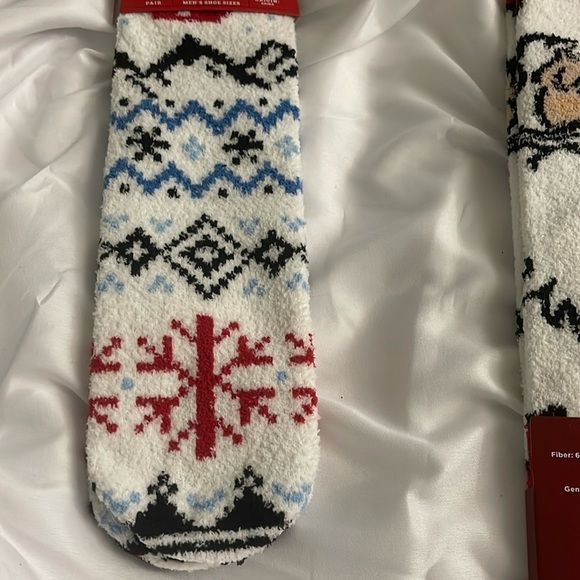 Wondershop Red and White Casual Socks Cozy Nordic Style - Picture 2 of 8